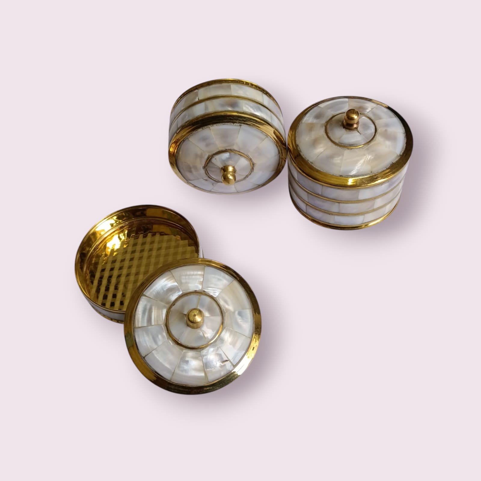 Brass Round Shap Box - Image 2